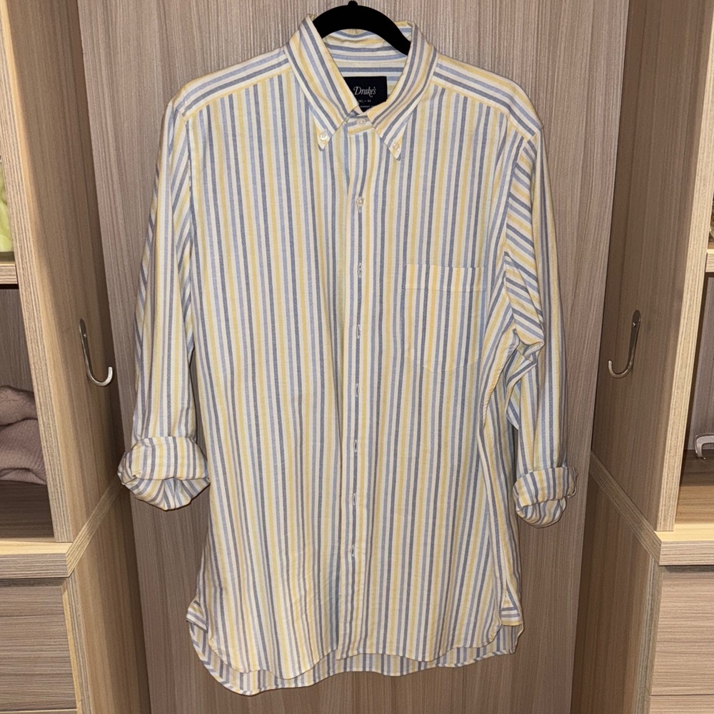 Drake’s 16 1/2 - 42 striped pastel blue abs yellow cotton